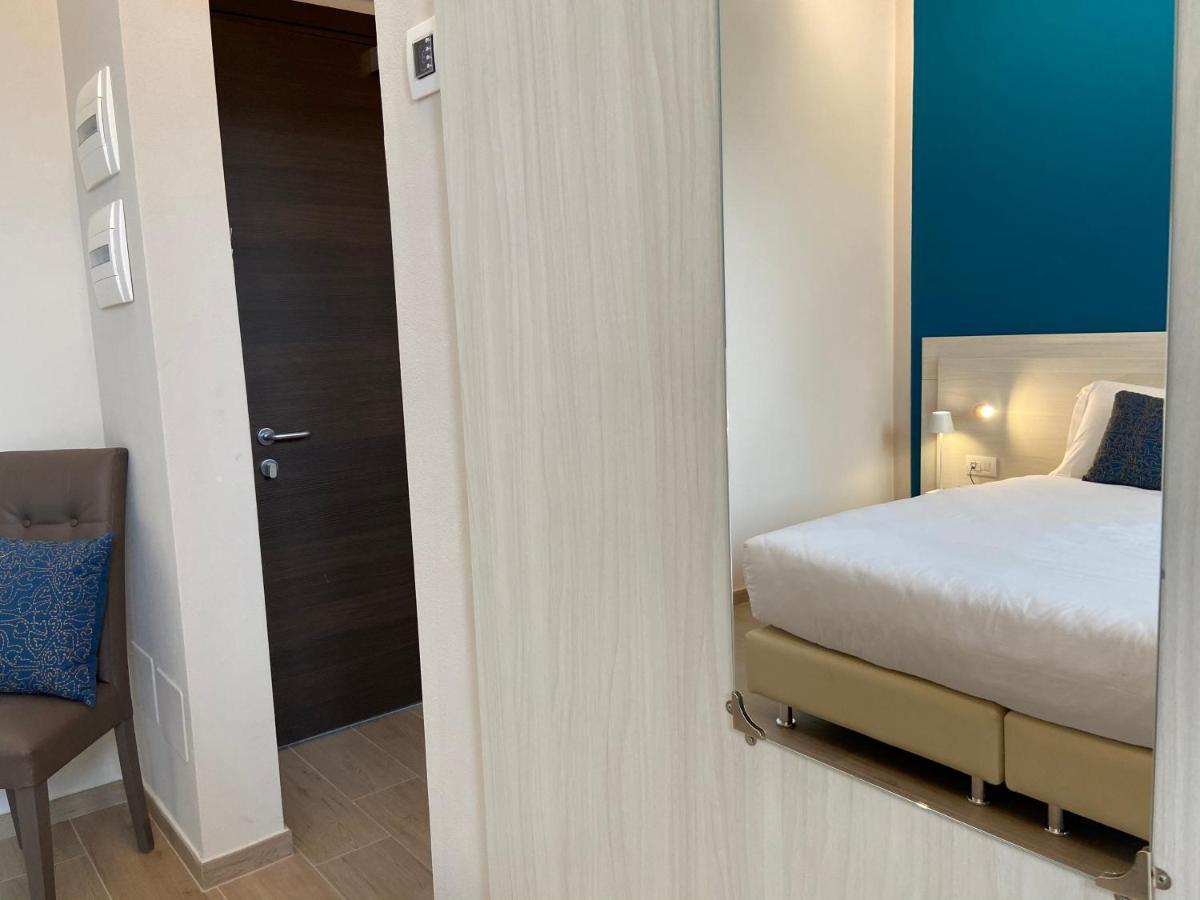 Palazzo Marignano Hotel Melegnano Eksteriør billede